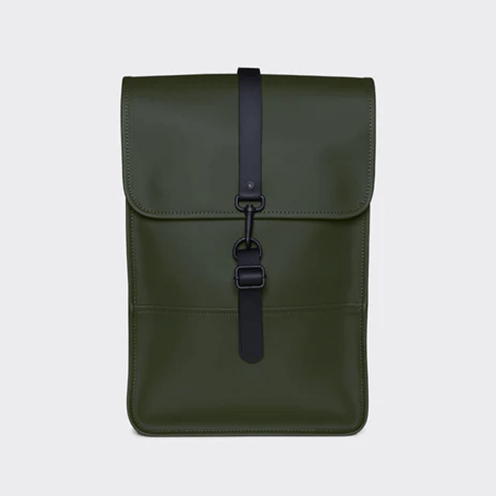rains-backpack-green-zaino
